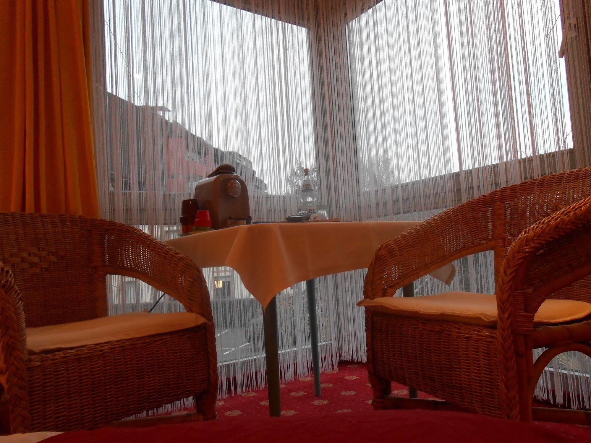Muehlenthalers Park Hotel Konz Exteriör bild